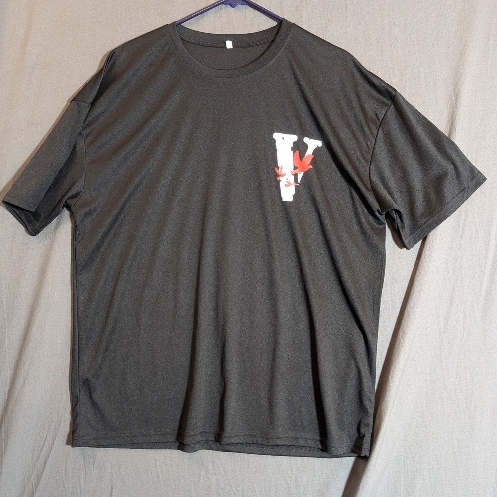V with birds Black T Shirt Men's Size L Birds Design